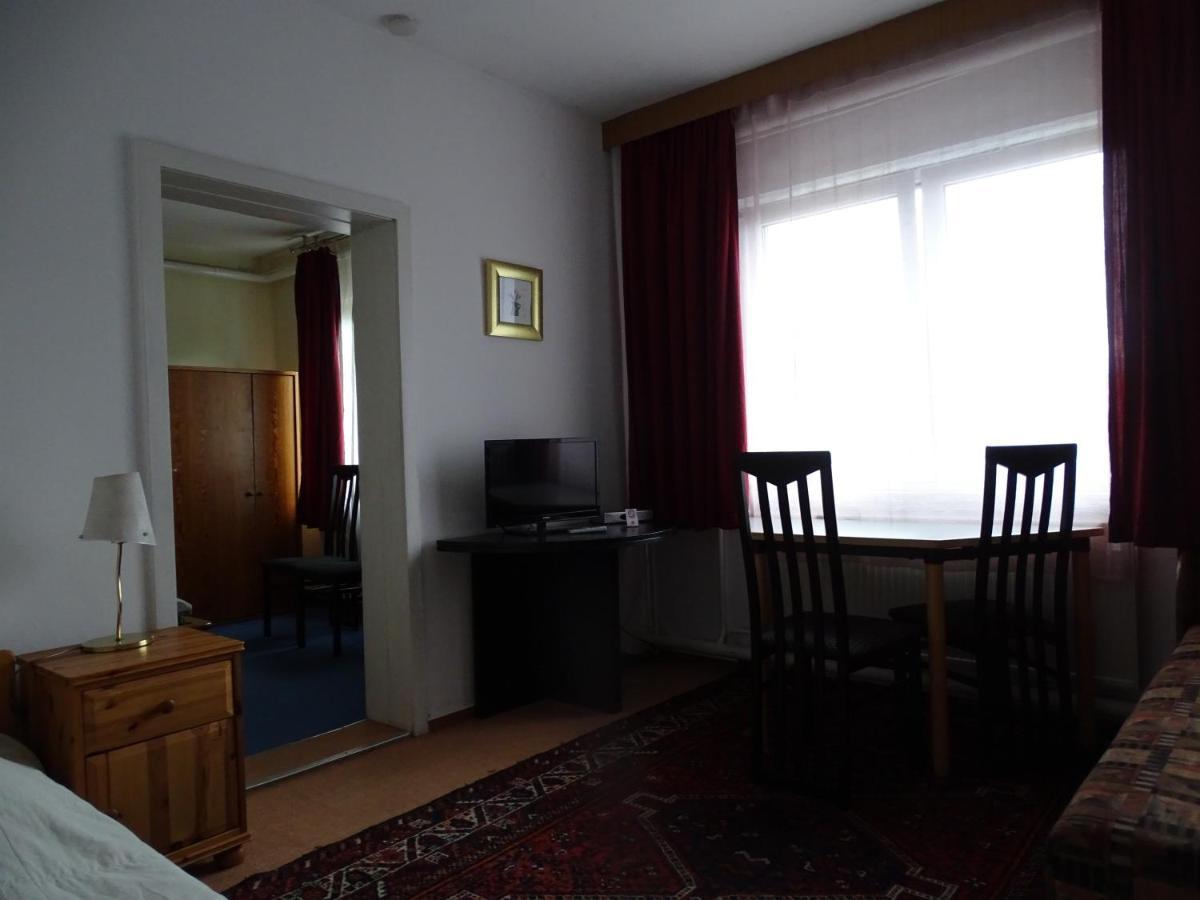 Gasthof Blaues Haus Hotell Bastorf Rom bilde